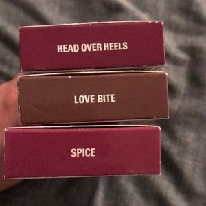 Kylie Cosmetics Makeup - Kylie Jenner Lip Kits Kylie Cosmetics Makeup - Kylie Jenner Lip Kits